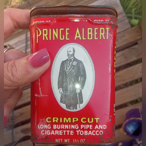Prince Albert Tobacco Tin with alternate Advertisement on back - Picture 10 of 13
